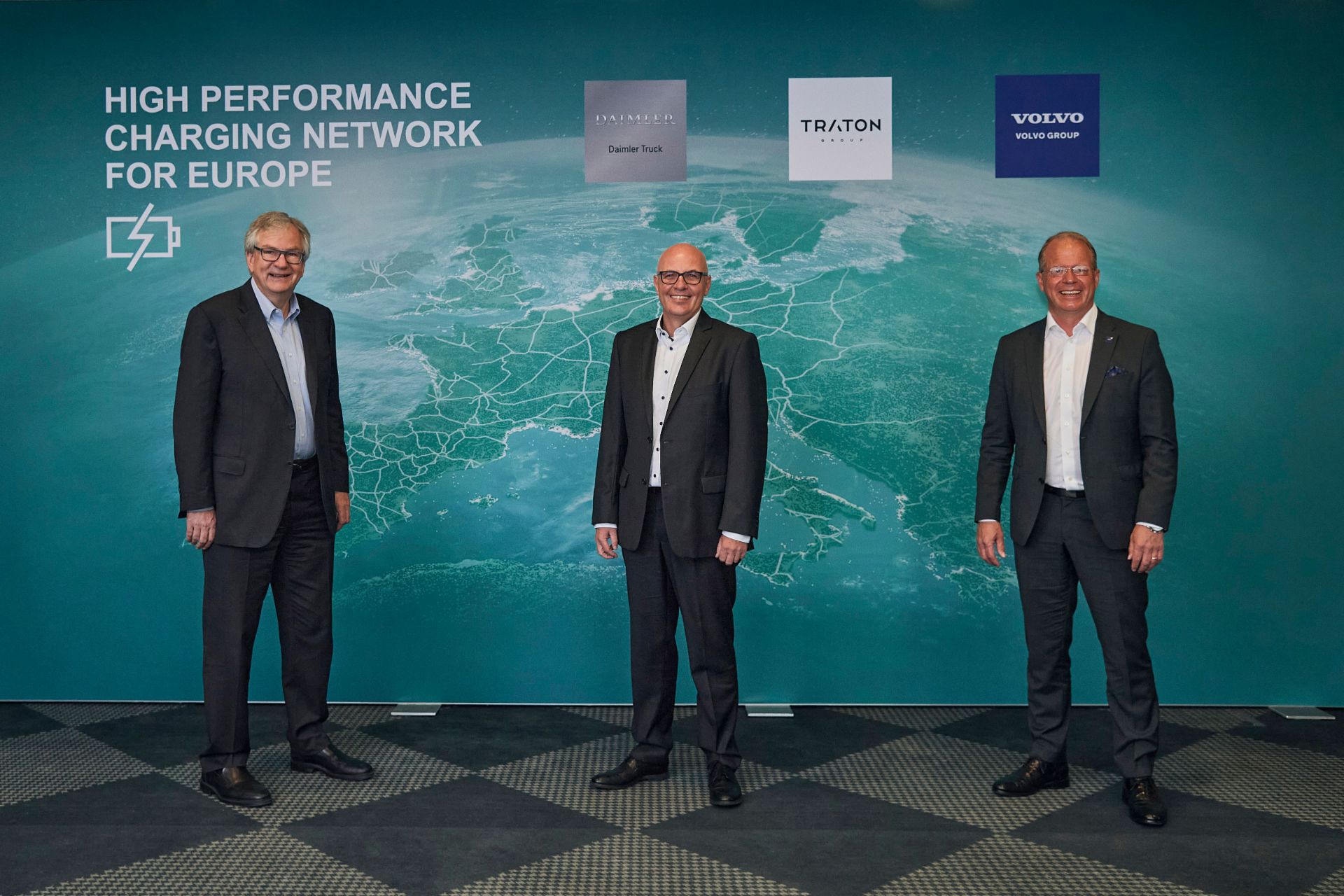 Bild von Martin Daum, CEO Daimler Truck, Matthias Gründler, CEO TRATON GROUP und Martin Lundstedt, President und CEO Volvo Group