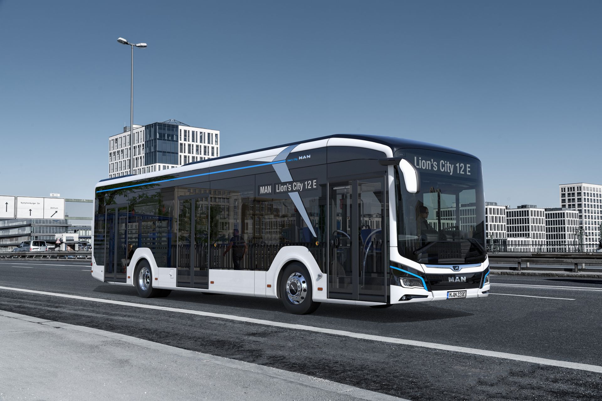 Emission-free through the city with the MAN Lion's City E