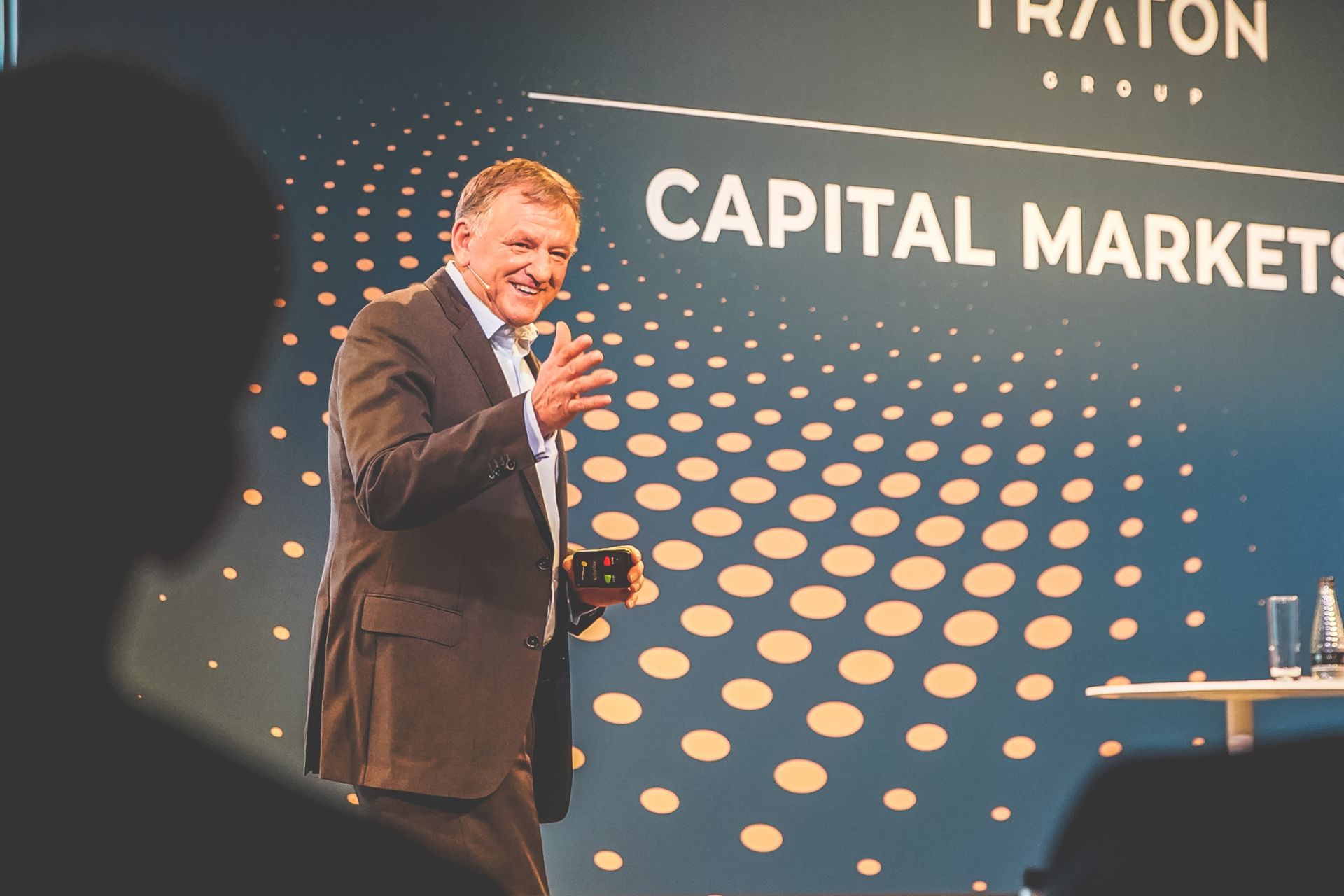 Andreas Renschler at the Capital Markets Day in London.
                 