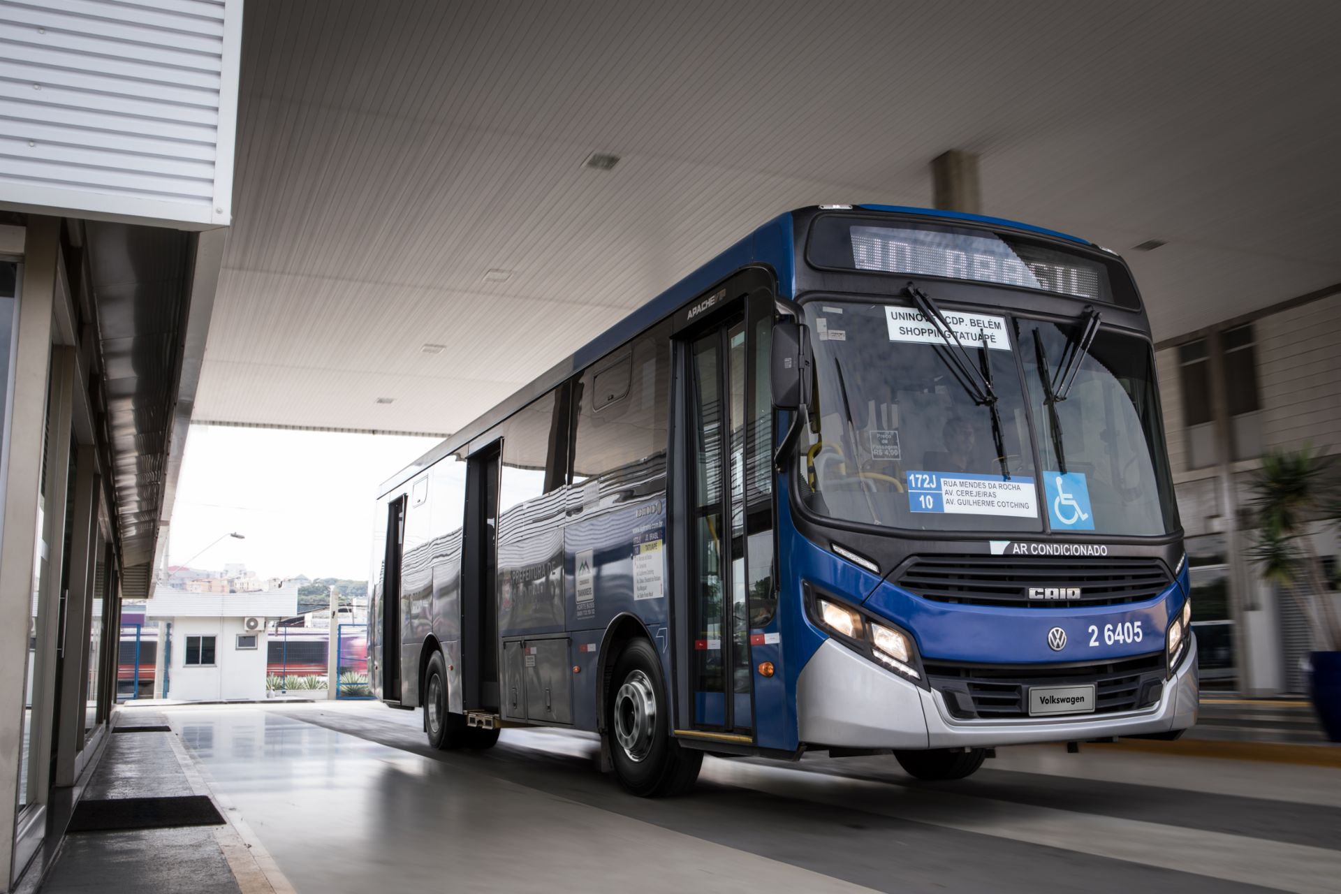 Volkswagen Caminhões e Ônibus verfügt über 25 Jahre Erfahrung und Know-how in maßgeschneiderten Bussen.
                 