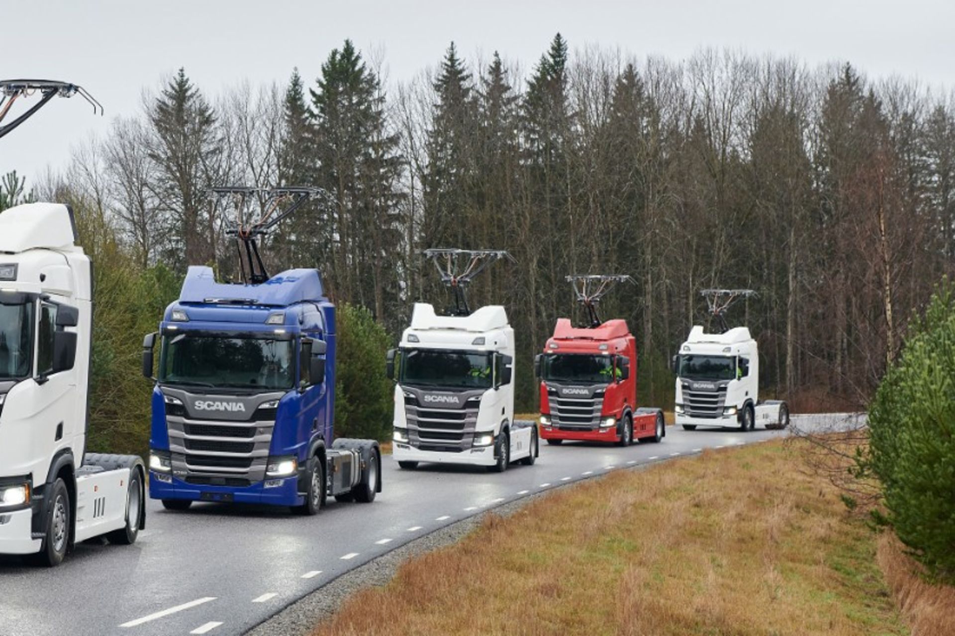 Seven more Scania trucks to be delivered as German e-road expands
                 