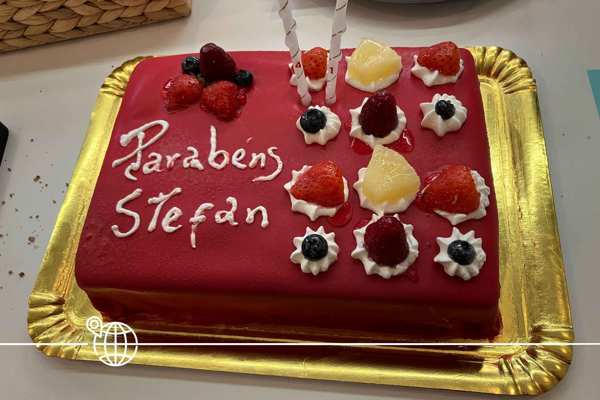 Sweet delicacy: Our People Support Team surprised me with this cake on my birthday. The colleagues help every newcomer get started in the Hub and make sure that the onboarding in Lisbon runs smoothly.